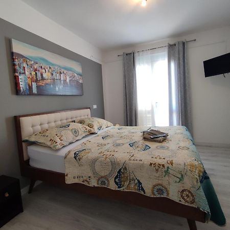 Oleander Apartment In باكوشتاني الغرفة الصورة
